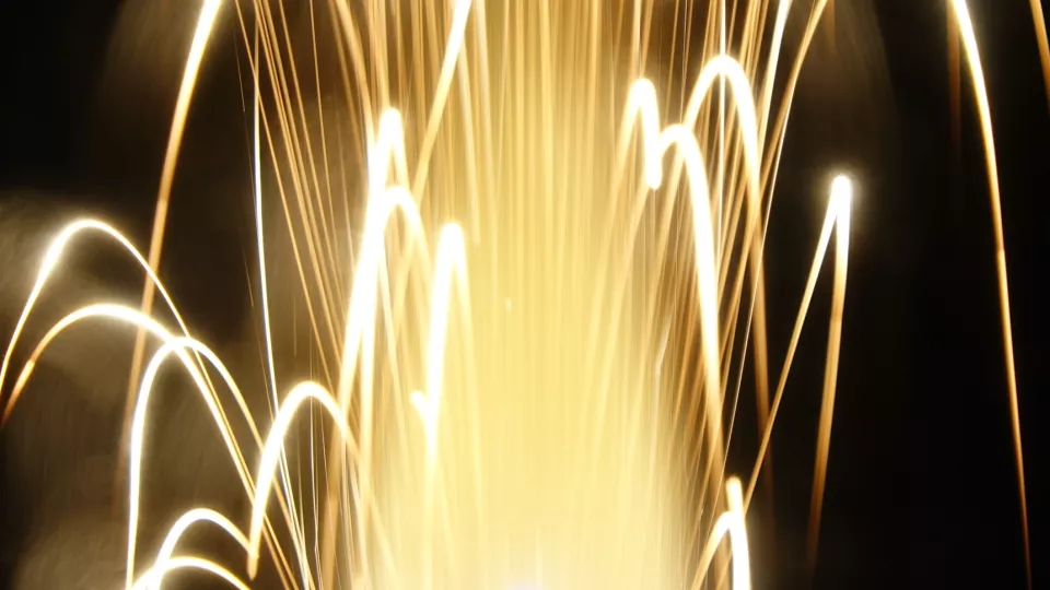 Iron particles burning. Picture.