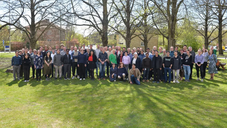 Staff of combustion physics. Photo.